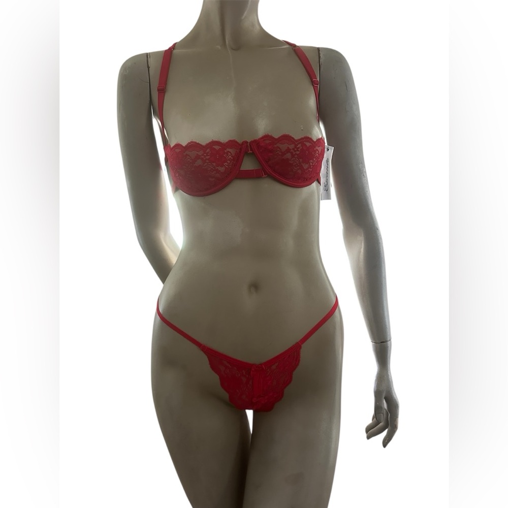 Escante Lace Bra Set- NWT